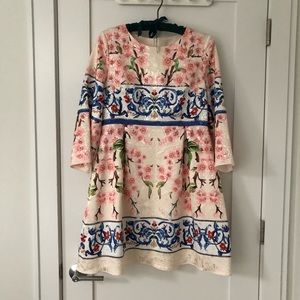 Print dress - excellent condition and unique find